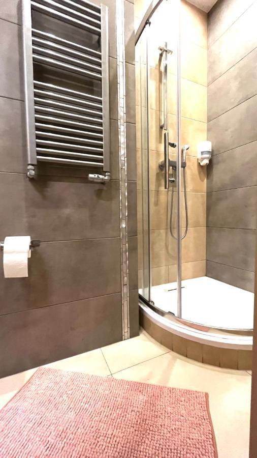 Single Studio In City Center Красков Екстериор снимка